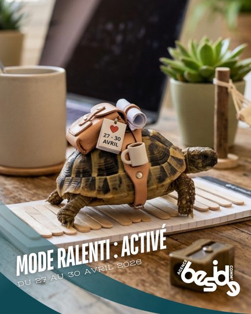 🐢 𝗠𝗼𝗱𝗲 𝗿𝗮𝗹𝗲𝗻𝘁𝗶 : 𝗮𝗰𝘁𝗶𝘃𝗲́.
La semaine prochaine, 𝗱𝘂 𝟮𝟳 𝗮𝘂 𝟯𝟬 𝗮𝘃𝗿𝗶𝗹, Beside Communication passe en mode… humain.

Je ralentis le rythme. Volontairement. (𝘖𝘶𝘪, 𝘤̧𝘢 𝘢𝘳𝘳𝘪𝘷𝘦.)

Projets en cours, demandes, DM : je reste joignable. 𝗝𝘂𝘀𝘁𝗲 𝘂𝗻 𝗽𝗲𝘂 𝗺𝗼𝗶𝗻𝘀 𝗮̀ 𝟭𝟬𝟬 𝗸𝗺/𝗵 𝗾𝘂𝗲 𝗱'𝗵𝗮𝗯𝗶𝘁𝘂𝗱𝗲. Les délais de réponse seront peut-être un poil plus longs. Les cafés un peu plus lents. Le scroll, minimum syndical.

𝗥𝗲𝘁𝗼𝘂𝗿 𝗮̀ 𝗽𝗹𝗲𝗶𝗻 𝗿𝗲́𝗴𝗶𝗺𝗲 𝗹𝗲 𝟰 𝗺𝗮𝗶. 💪

#CommunicationDigitale #AgenceDeCommunication #BesideCommunication #PetitePause #WorkLifeBalance