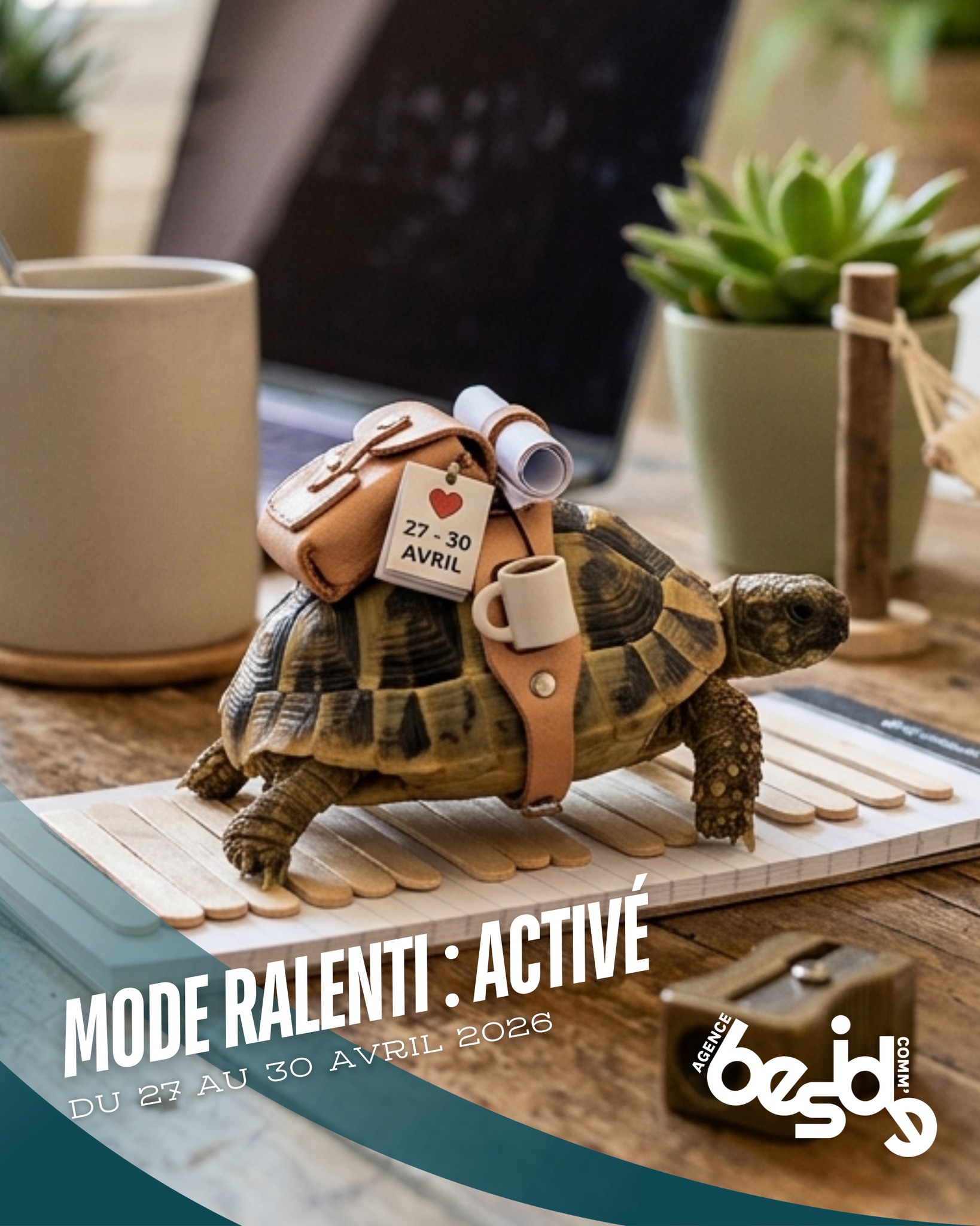 🐢 𝗠𝗼𝗱𝗲 𝗿𝗮𝗹𝗲𝗻𝘁𝗶 : 𝗮𝗰𝘁𝗶𝘃𝗲́.
La semaine prochaine, 𝗱𝘂 𝟮𝟳 𝗮𝘂 𝟯𝟬 𝗮𝘃𝗿𝗶𝗹, Beside Communication passe en mode… humain.

Je ralentis le rythme. Volontairement. (𝘖𝘶𝘪, 𝘤̧𝘢 𝘢𝘳𝘳𝘪𝘷𝘦.)

Projets en cours, demandes, DM : je reste joignable. 𝗝𝘂𝘀𝘁𝗲 𝘂𝗻 𝗽𝗲𝘂 𝗺𝗼𝗶𝗻𝘀 𝗮̀ 𝟭𝟬𝟬 𝗸𝗺/𝗵 𝗾𝘂𝗲 𝗱'𝗵𝗮𝗯𝗶𝘁𝘂𝗱𝗲. Les délais de réponse seront peut-être un poil plus longs. Les cafés un peu plus lents. Le scroll, minimum syndical.

𝗥𝗲𝘁𝗼𝘂𝗿 𝗮̀ 𝗽𝗹𝗲𝗶𝗻 𝗿𝗲́𝗴𝗶𝗺𝗲 𝗹𝗲 𝟰 𝗺𝗮𝗶. 💪

#CommunicationDigitale #AgenceDeCommunication #BesideCommunication #PetitePause #WorkLifeBalance